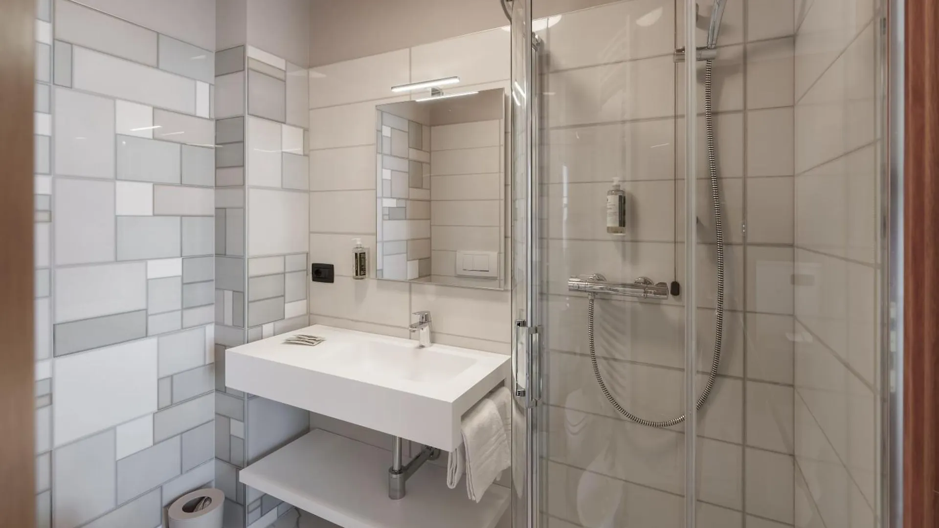 ***  Hotel Villa Levi Sanremo Italy