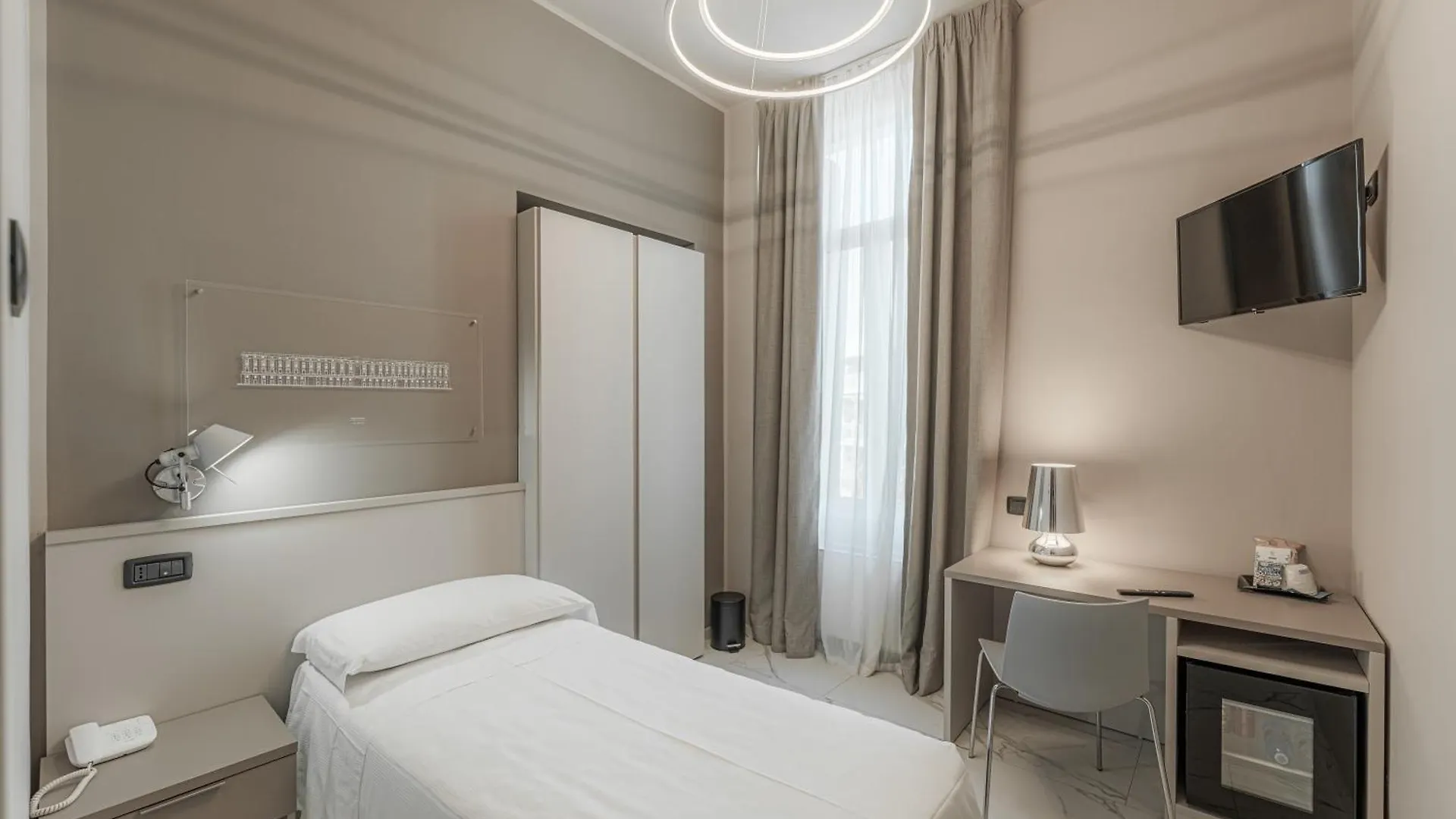 Hotel Villa Levi Sanremo 3*,
