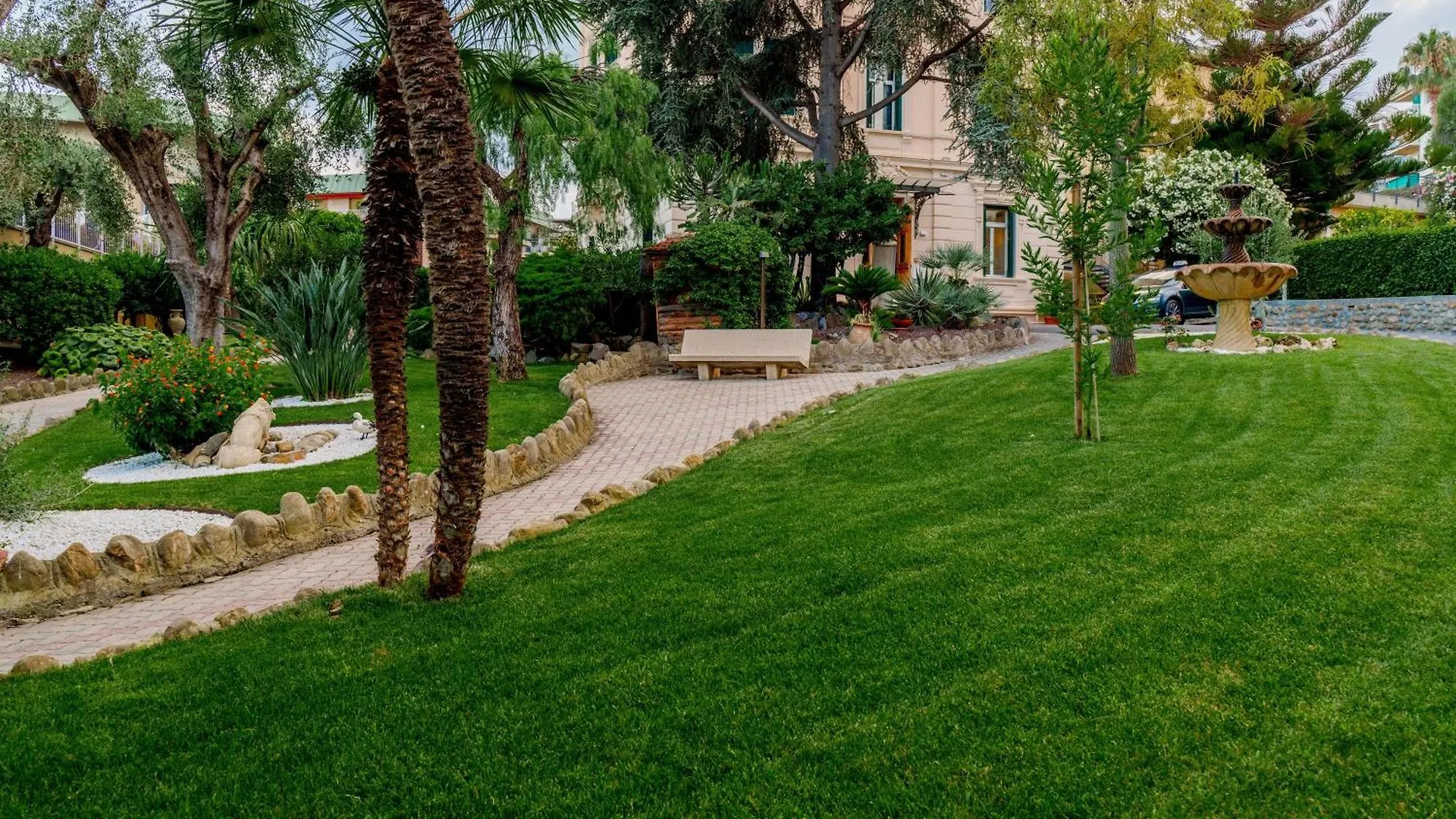 Hotel Villa Levi Sanremo Itália